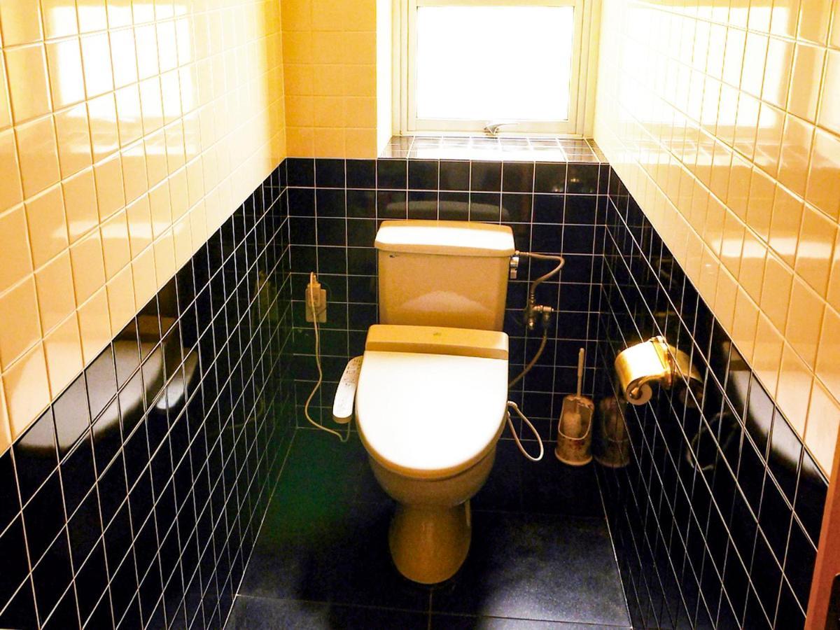 Court House K Villa Uruma Eksteriør bilde